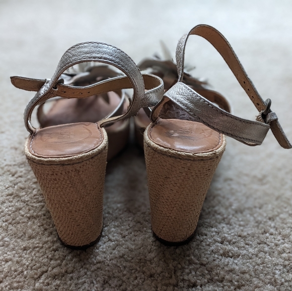 Born Silver Flower Wedge Sandals - Picture 6 of 6